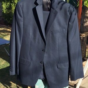 COPY - NWOT Calvin Klein Navy suit 34W